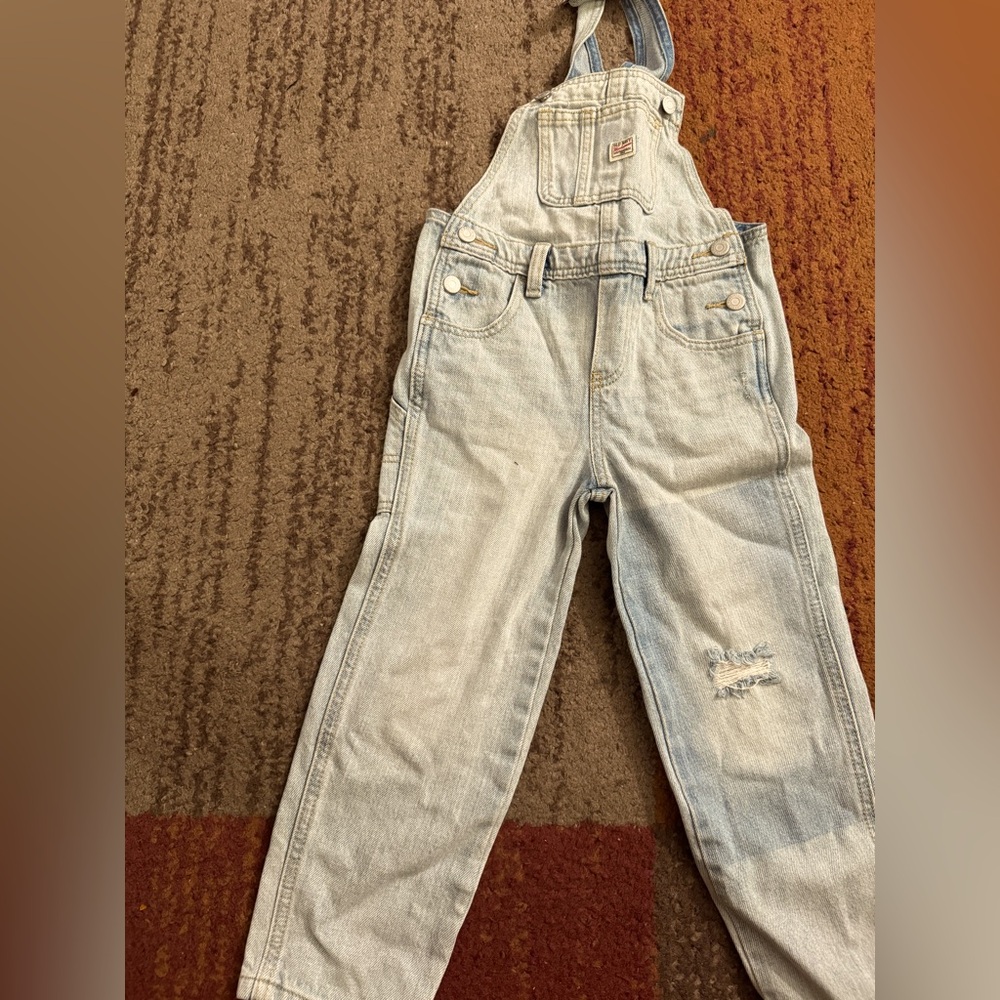 Old navy overalls size 5T boys